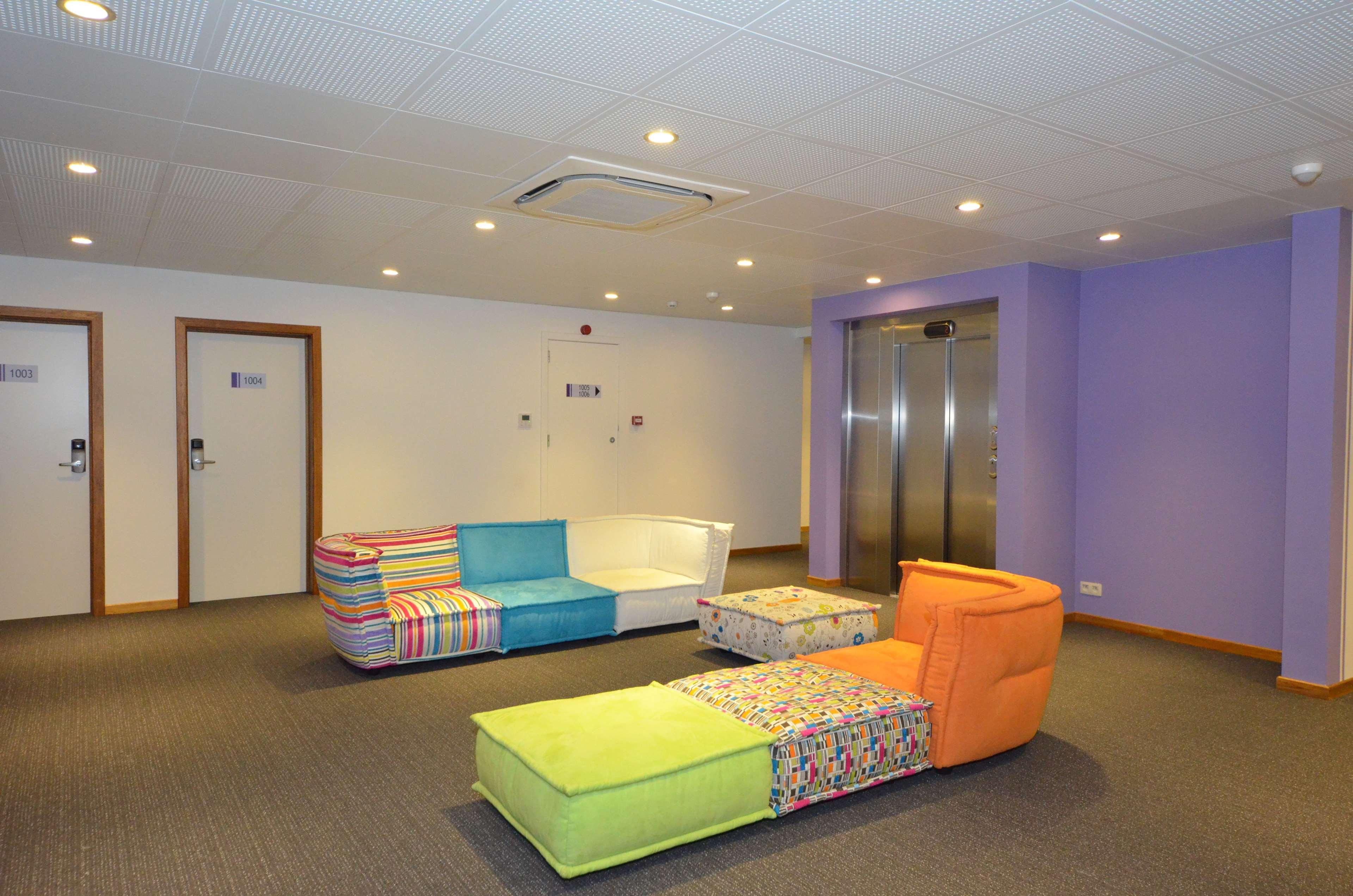 Ibis Styles Charleroi Airport Aero 44 Hotel Eksteriør billede