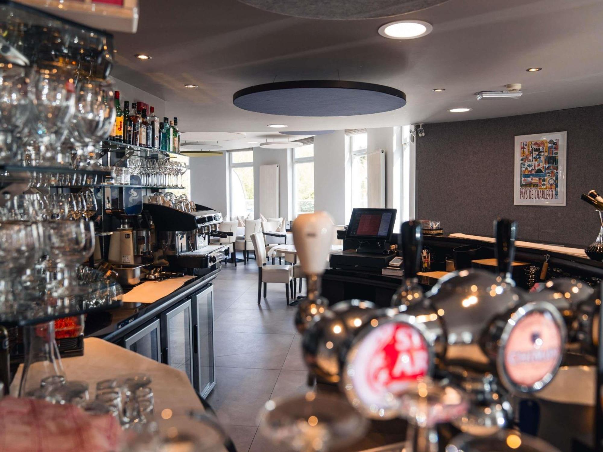 Ibis Styles Charleroi Airport Aero 44 Hotel Eksteriør billede